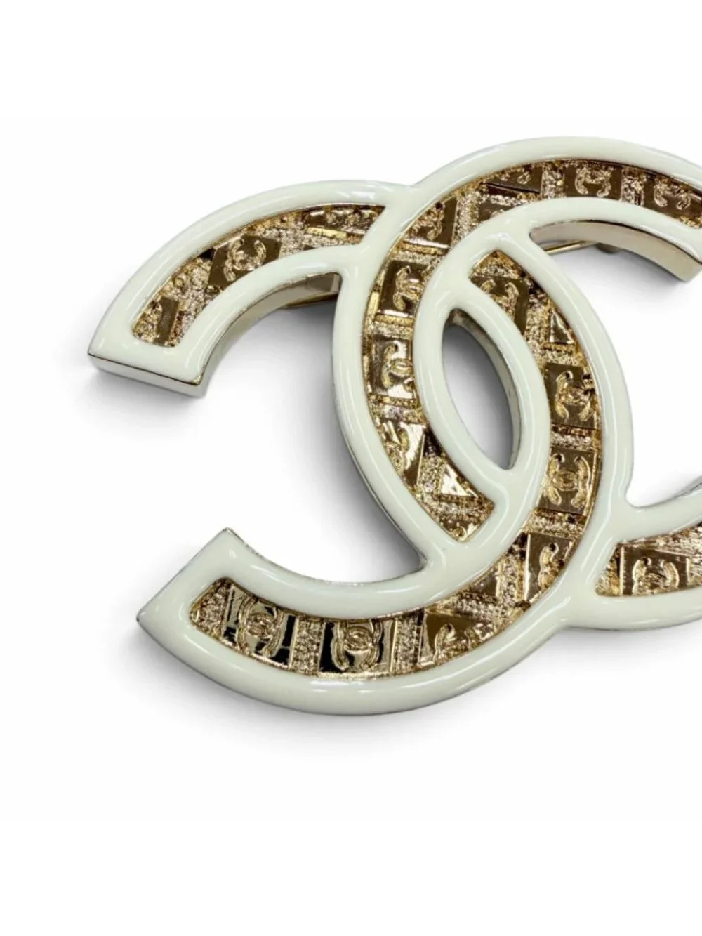 Chanel Metal CC Logo Brooch Gold Ivory Box Keep